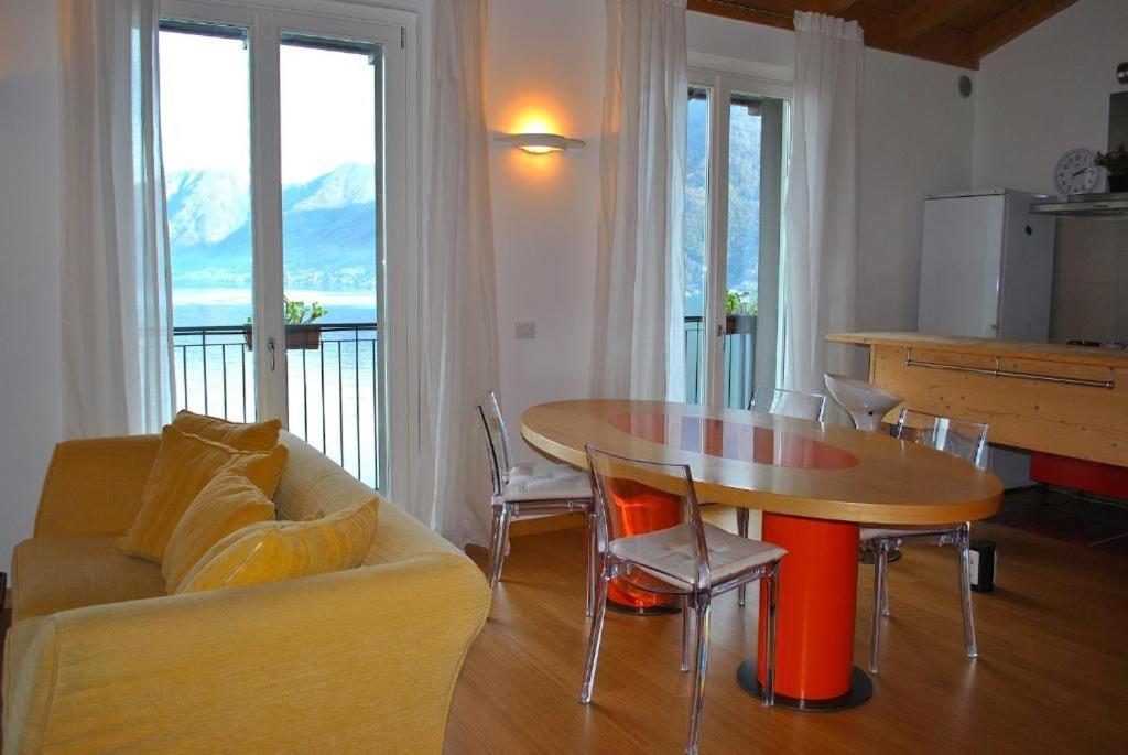 Appartement Luxury Penthouse With Big Terrace à Argegno Extérieur photo