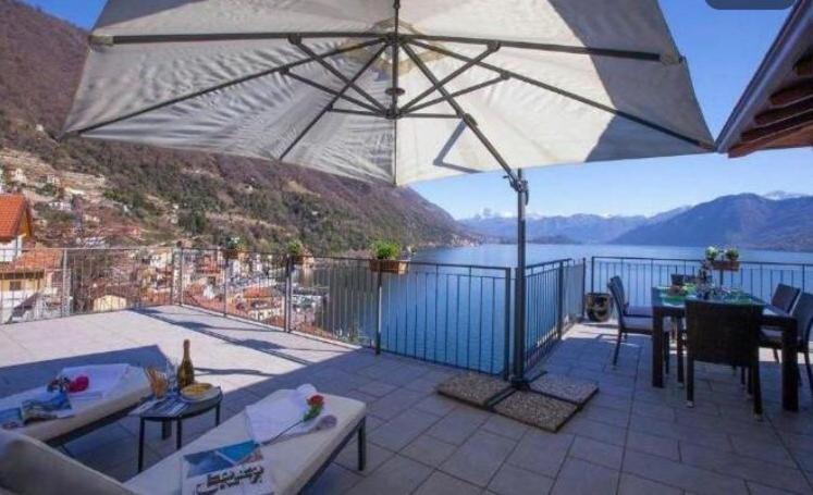 Appartement Luxury Penthouse With Big Terrace à Argegno Extérieur photo